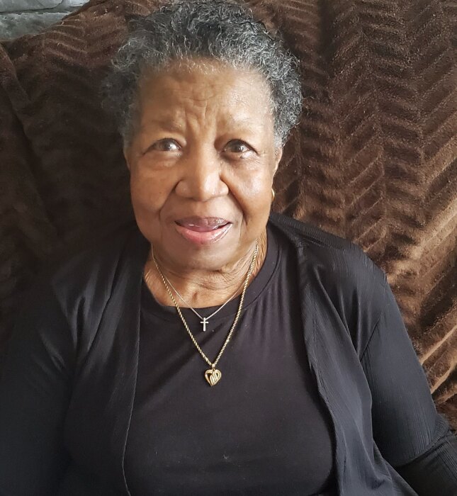 olva mackey