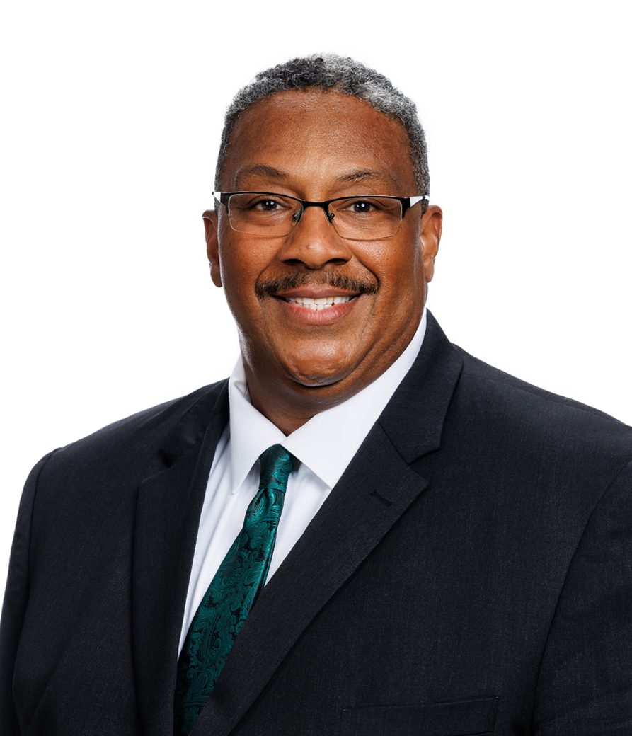 Earnest Hamilton : Family Service Counselor