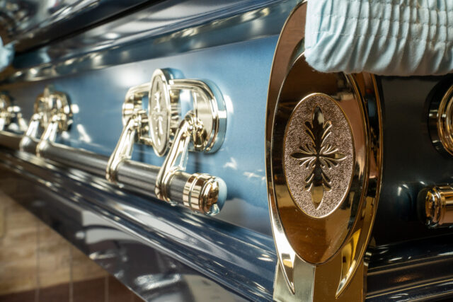 Lewis_funeral_Home-15